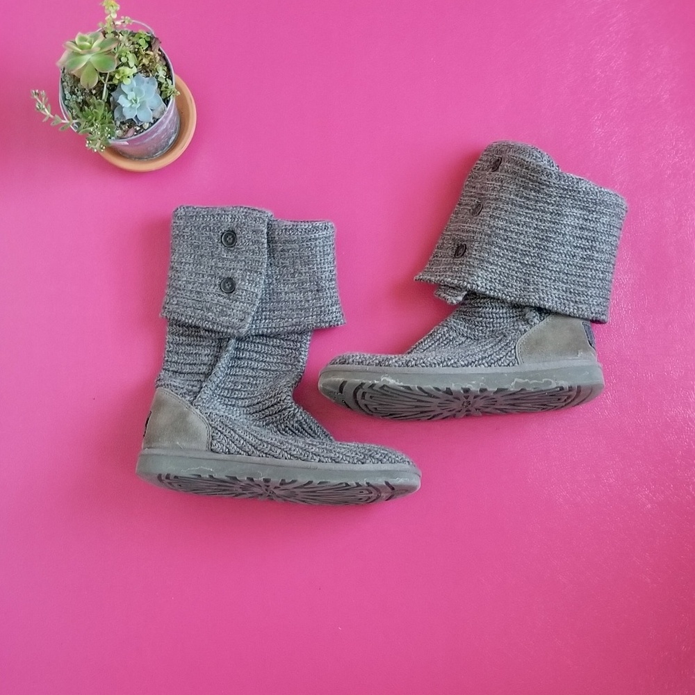 FINAL PRICE: Knit Ugg boots